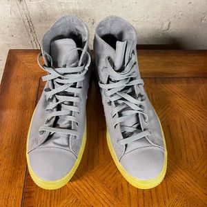 Converse! Gray & Yellow!